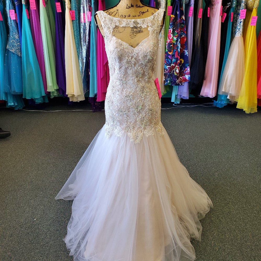 Mac Duggal Size 6 Ivory/Champagne Prom Dress formal wedding